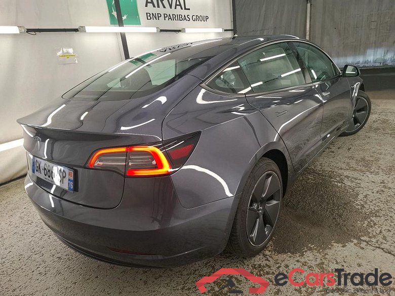 TESLA Model 3  2018  4P  Berline Propulsion #4