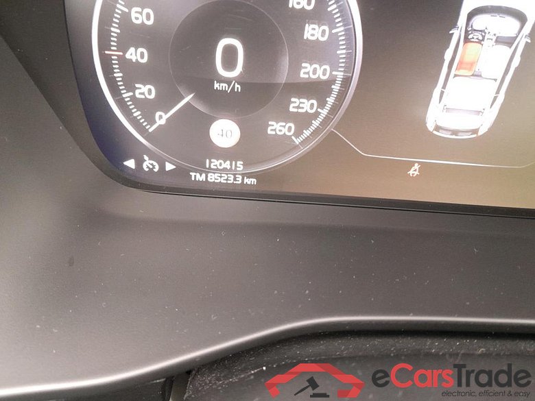 VOLVO XC40 / 2017 / 5P / todoterreno 1.5 T5 Twin Recharge Inscription Auto #5