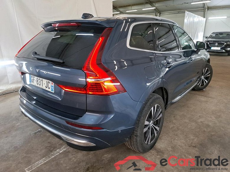 VOLVO XC60 / 2021 / 5P / SUV Recharge T6 350 Geartro Inscription Busi #3
