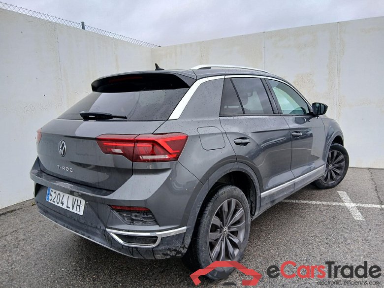 VOLKSWAGEN T-Roc / 2017 / 5P / todoterreno Sport 1.5 TSI 110kW (150CV) #2
