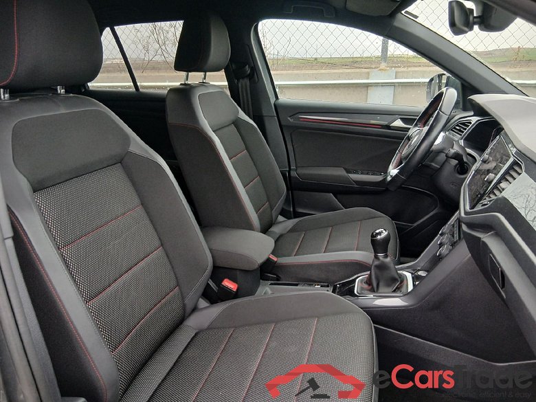 VOLKSWAGEN T-Roc / 2017 / 5P / todoterreno Sport 1.5 TSI 110kW (150CV) #6