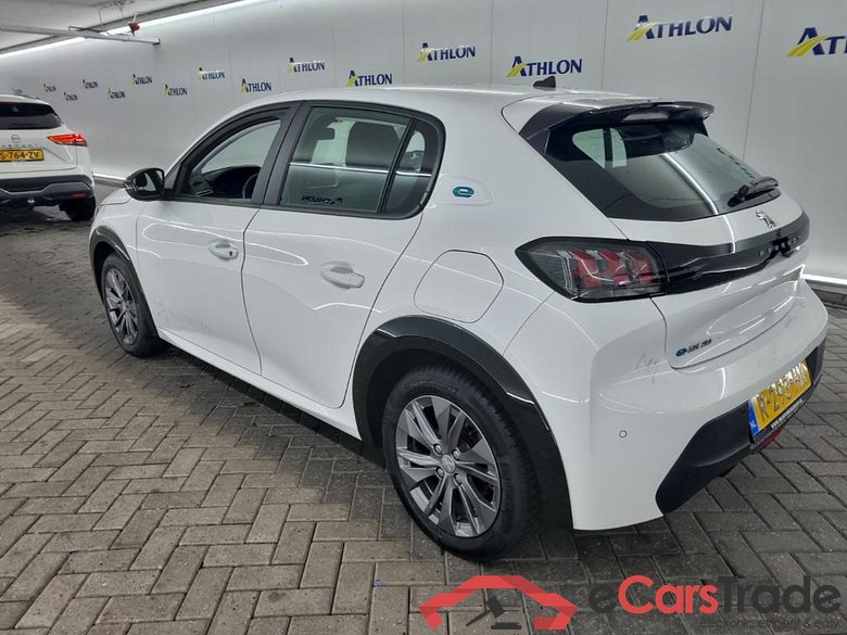 PEUGEOT e-208 Active Pack 50kWh 136 5D #4
