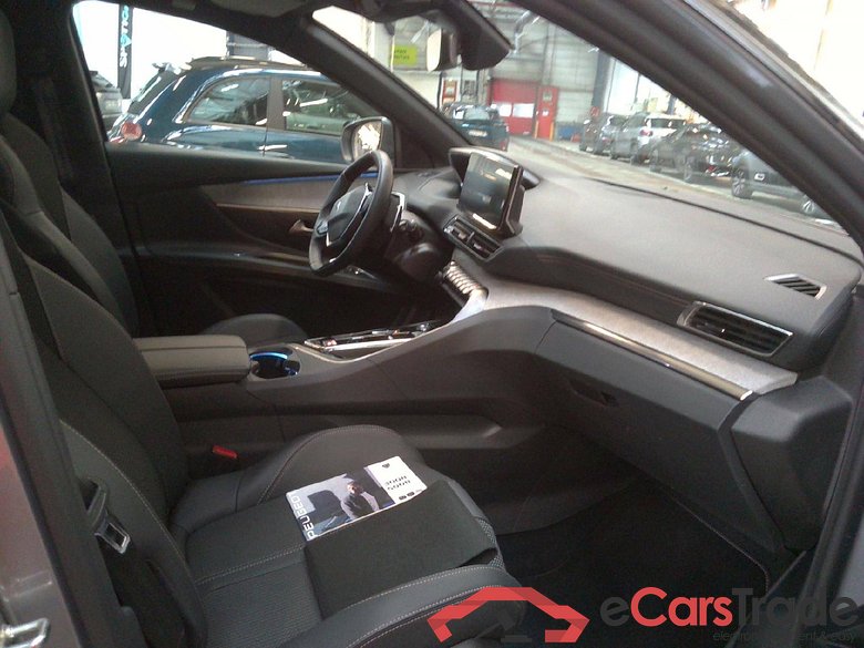 Peugeot 3008 GT Hybrid 225 Plug-in Hybrid (e-EAT8) 1.6L #3