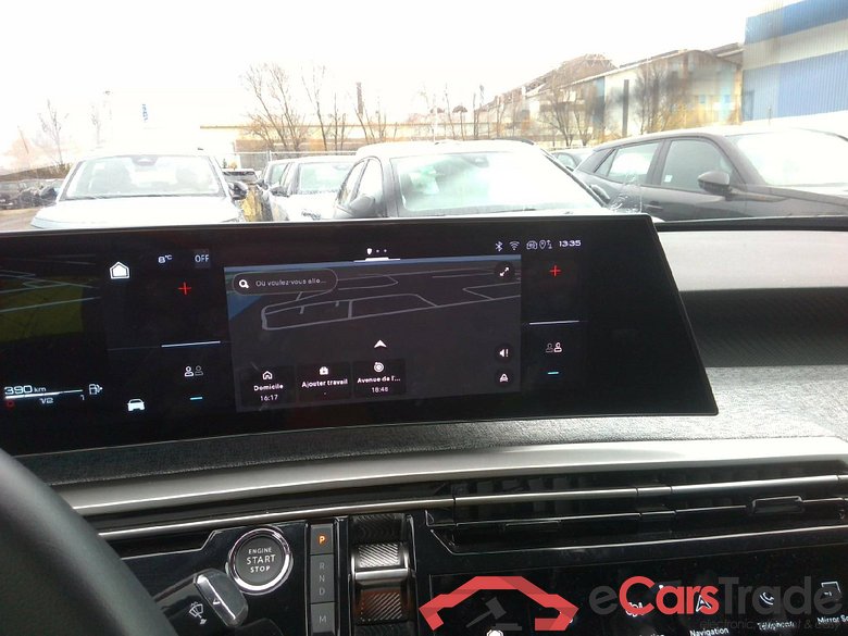 Peugeot 5008 Allure Hybrid 136 e-DCS6 (1.2L 3-cylinder) #5