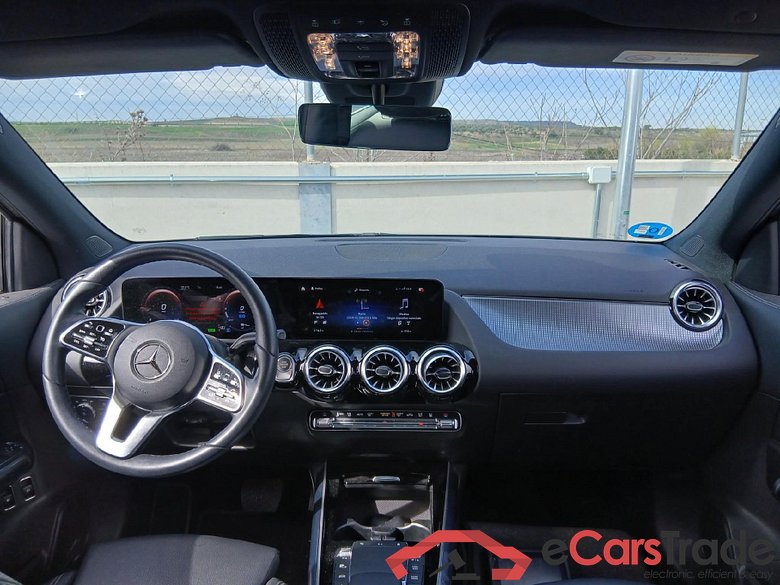 MERCEDES-BENZ GLA / 2020 / 5P / todoterreno GLA 250 e #3