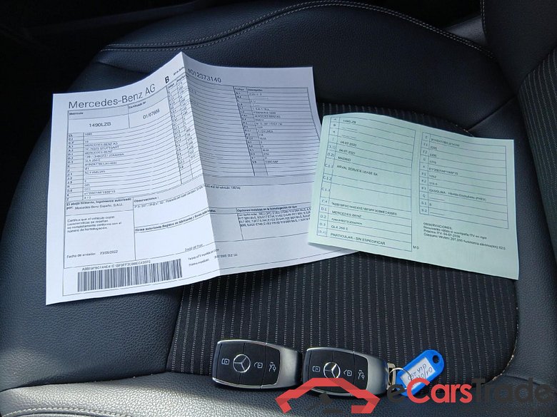 MERCEDES-BENZ GLA / 2020 / 5P / todoterreno GLA 250 e #5