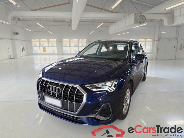 AUDI Q3 / 2018 / 5P / SUV 45 TFSI E S TRONIC S LINE EDITION