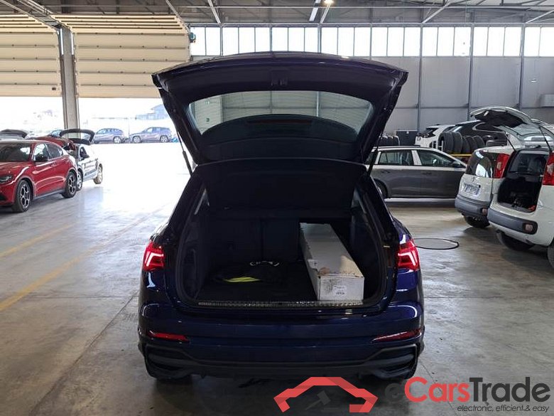 AUDI Q3 / 2018 / 5P / SUV 45 TFSI E S TRONIC S LINE EDITION #5