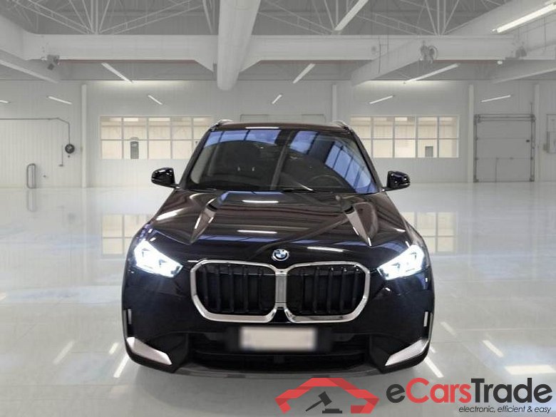 BMW X1 / 2022 / 5P / SUV XDRIVE 25E DCT #6
