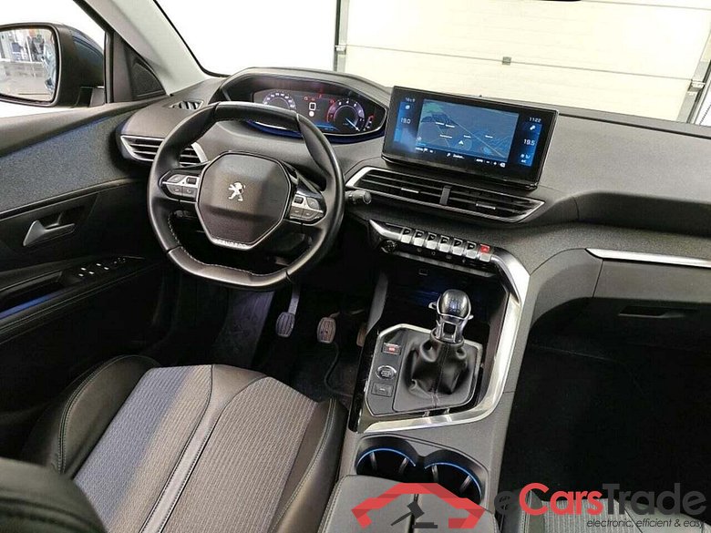 PEUGEOT 5008 1.2 PT BL. Allure #3