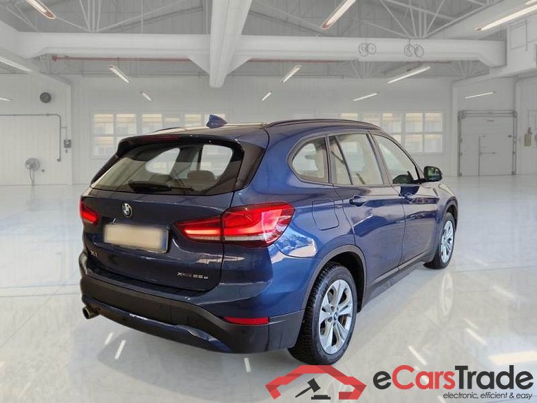 BMW X1 / 2019 / 5P / SUV XDRIVE 25E BUSINESS ADVANTAGE AUTOMATICO #2