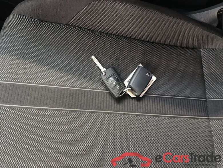 Volkswagen T-Roc 1.5 TSI ACT 110kW Life DSG7 5d #4