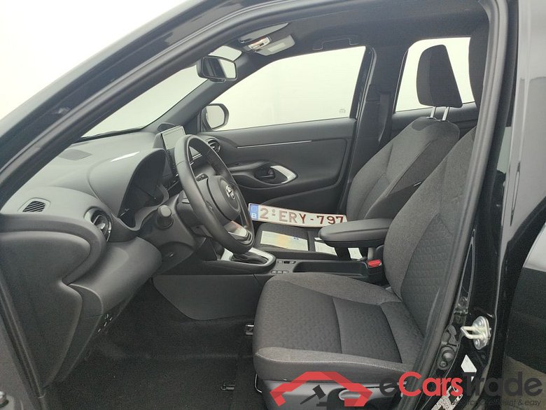 Toyota Yaris Cross 1.5 VVT-ie Hybrid Dynamic Plus CVT 5d #3