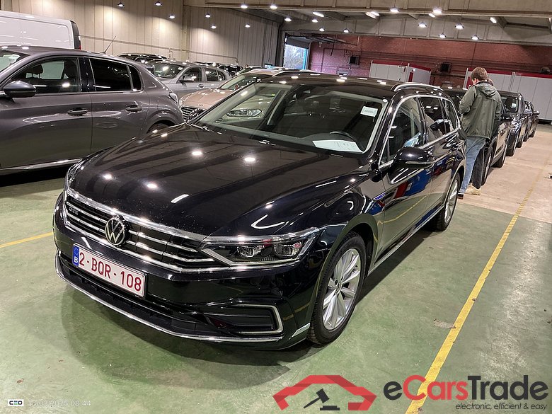 VOLKSWAGEN PASSAT VARIANT GTE - 2020 1.4 TSI PHEV GTE Business DSG #1