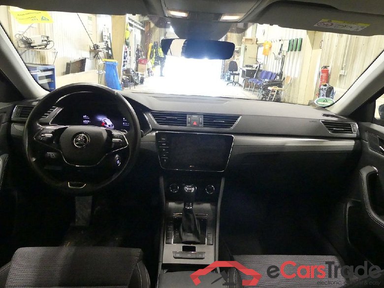 Superb Combi Style 4x4 2.0 TDI 147KW AT7 E6d #3