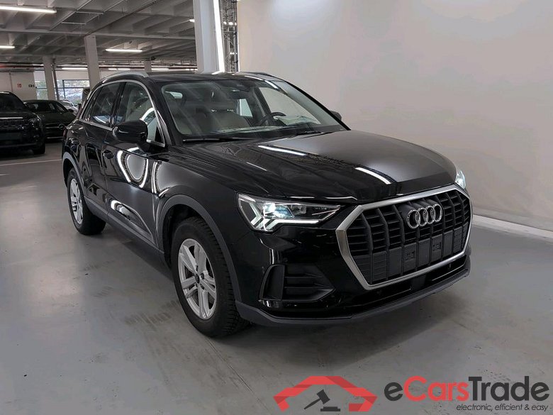 AUDI Q3 1.4 45 TFSI E S TRONIC #2