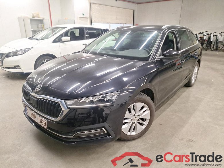 SKODA - SKO OCTAVIA COMBI TSI eTec 110PK DSG7 Ambition * PETROL *