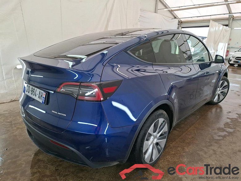 TESLA Model Y / 2020 / 5P / SUV Grande Autonomie Dual Motor AWD #4