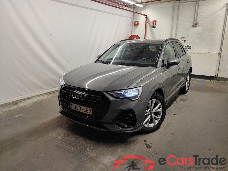 Audi Q3 35 TDI S tronic S line Business Edition 5d #1
