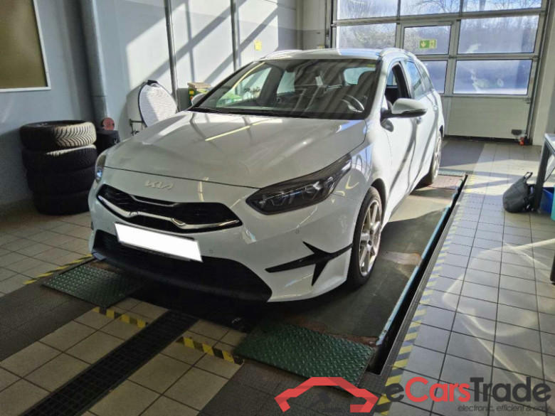 Kia Ceed Sportswagon (CD)(2018->) DE - Kb5 1.5 T-GDI EU6d, Spirit (EURO 6d), (Facelift) 2021 - 2024 #1
