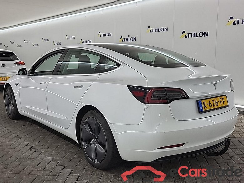 Tesla Model 3 Standard Range Plus RWD 4D 225kW #4