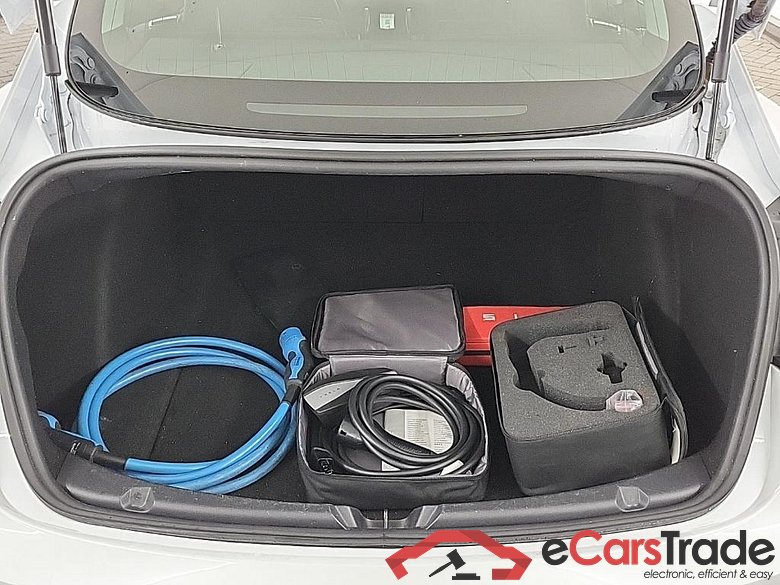 Tesla Model 3 Standard Range Plus RWD 4D 225kW #5