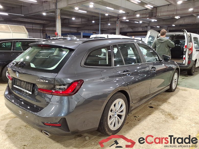 BMW 3 SERIES TOURING 2.0 330E (215KW) TOURING #4