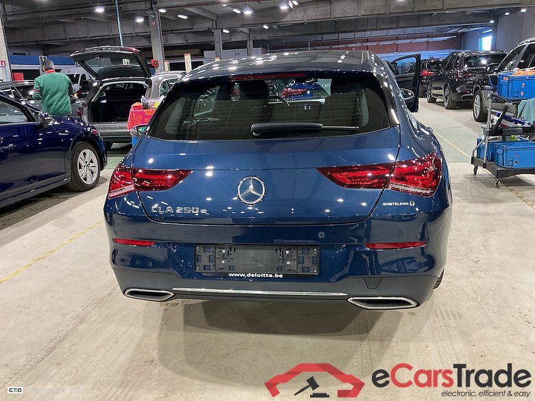 MERCEDES-BENZ CLA - Klasse 1.3 CLA 250 E BUSINESS SOLUTION DCT #5