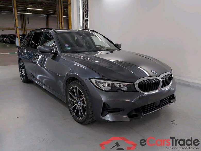BMW 3 SERIES TOURING 2.0 330E (215KW) TOURING #2