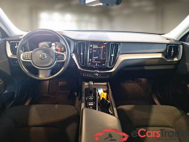 VOLVO XC60 / 2017 / 5P / SUV T6 PLUG-IN AWD AUTO RECHARGE INS. EXP #3