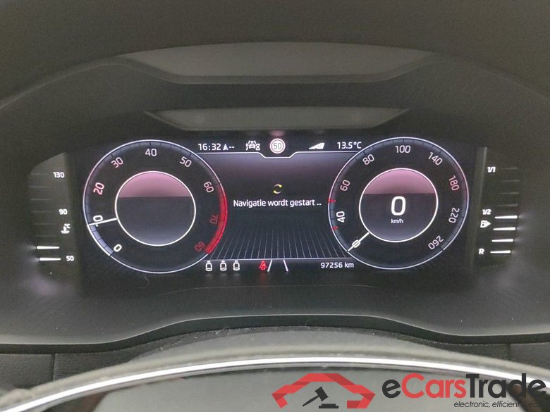 Skoda Karoq 1.0 TSI 81kW Style 5d #6