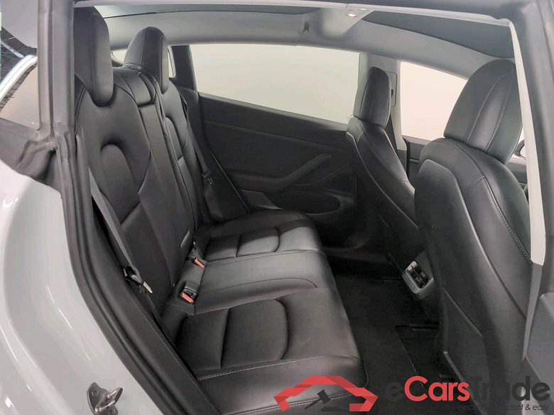 TESLA MODEL 3 50 KWH STANDARD RWD PLUS AUTO #6