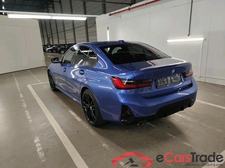 BMW 3 Reeks Berline Série 3 Berline 320e (150 kW) (PHEV) 150kW/204pk  4D/P Auto-8 - CO2 indicative #3