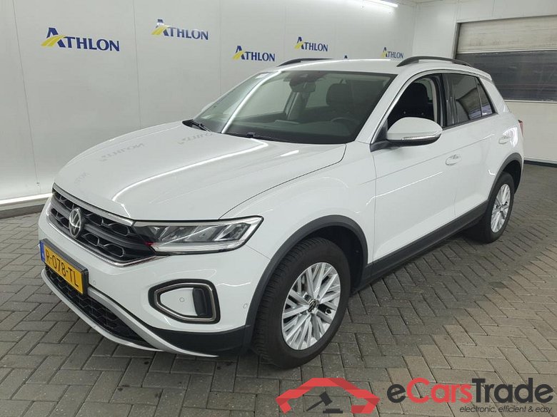 VOLKSWAGEN T-Roc 1.5 TSI 110KW DSG Life 5D
