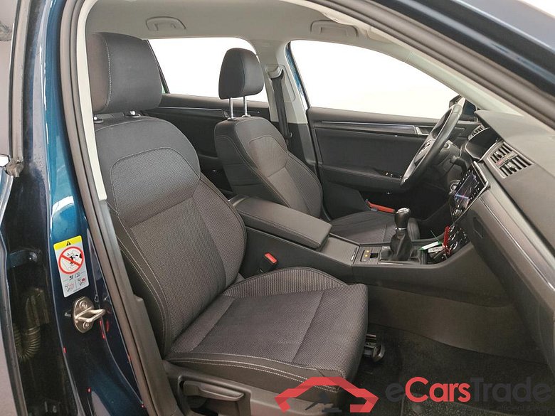 ŠKODA SUPERB COMBI 1.5 TSI ACT Business Edition Plus 5d #3