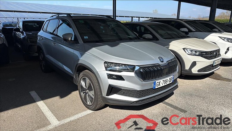 SKODA Karoq / 2017 / 5P / SUV 2.0 TDI 116ch DSG7 Business #2