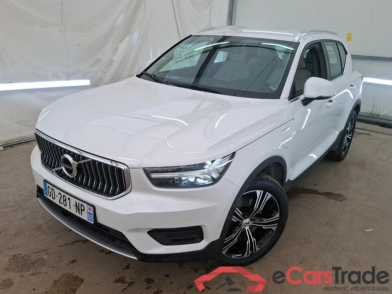 VOLVO XC40 2017 5P SUV Recharge T5 262 DCT7 Inscription