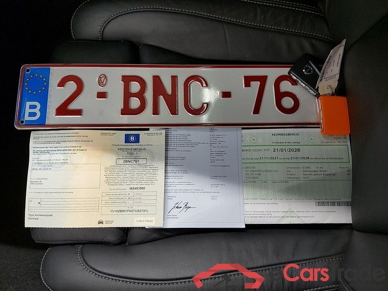 Volvo XC40 T4 Recharge Geartronic R-Design 5d #4