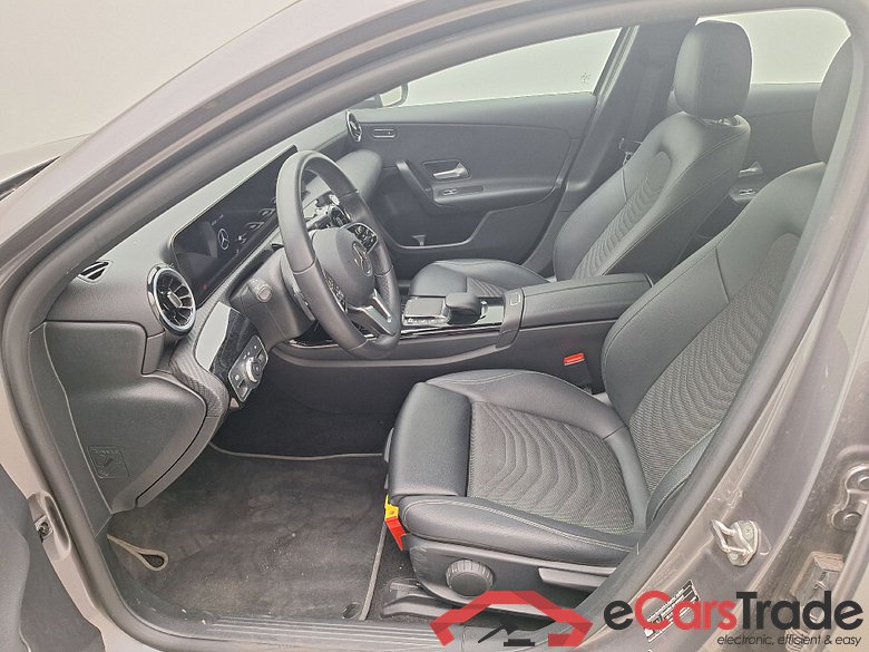 Mercedes, A-Class Ber '18 PHEV, Mercedes-Benz A-Klasse Limousine A 250e Business S #3