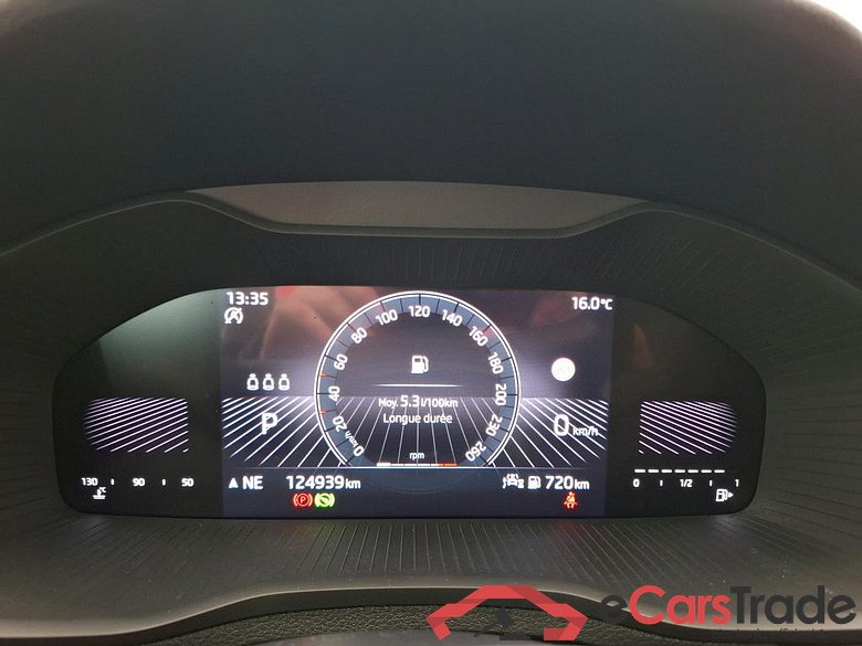 SKODA Karoq / 2017 / 5P / SUV 2.0 TDI 116ch DSG7 Business #6