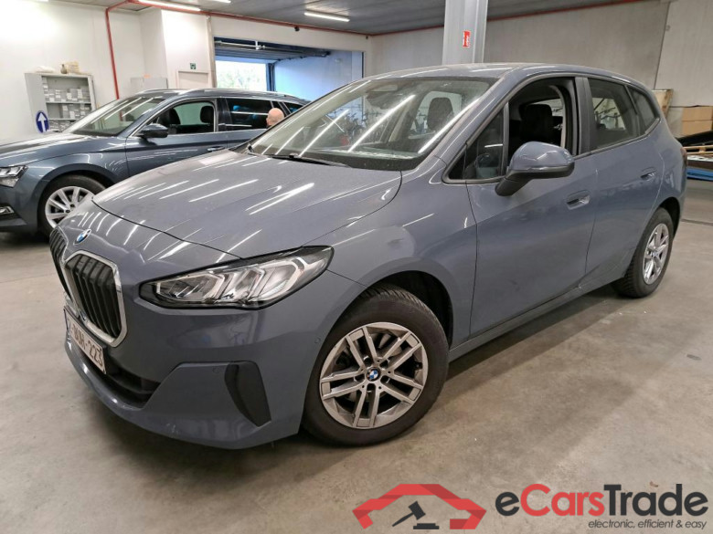 BMW - BMW 2 ACTIVE TOURER 218dA 136PK With Climatic & Navigation & Park Sensors Front & Rear #1