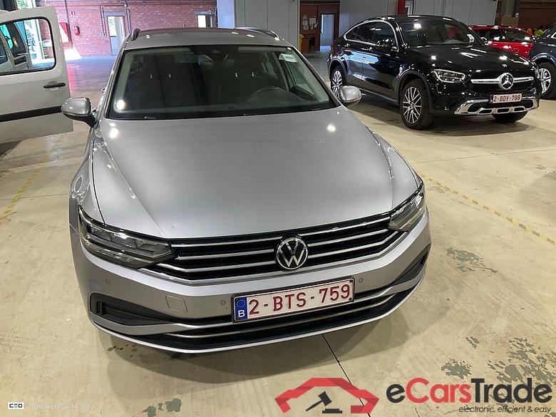 VOLKSWAGEN PASSAT VARIANT 1.5 TSI OPF VARIANT STYLE #2