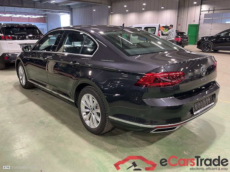 VOLKSWAGEN PASSAT 1.4 TSI GTE BUSINESS DSG #3