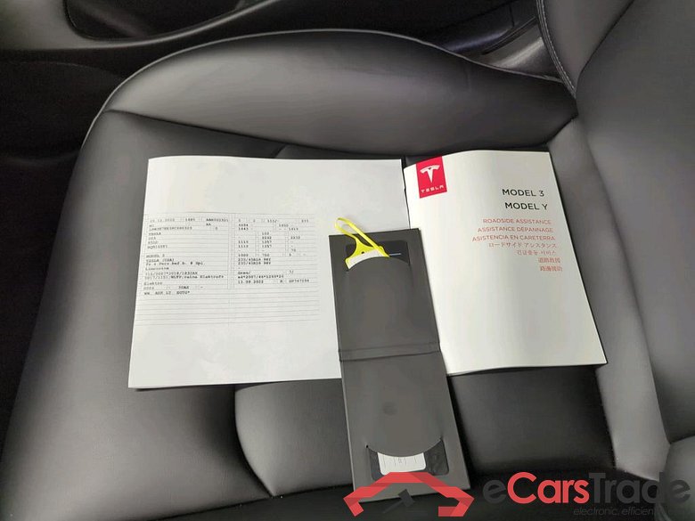 TESLA Model 3 Langstreckenbatt. Allradantrieb Dual Motor 4d 366kW #3