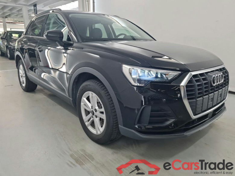 AUDI Q3 1.4 45 TFSI E S TRONIC #2