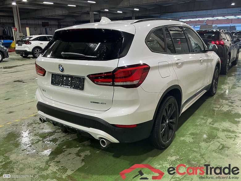 BMW X1 2.0 SDRIVE20I DCT #4