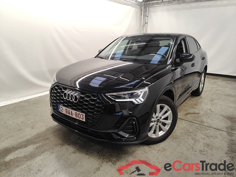 Audi Q3 Sportback 45 TFSI e S tronic Attraction 5d
