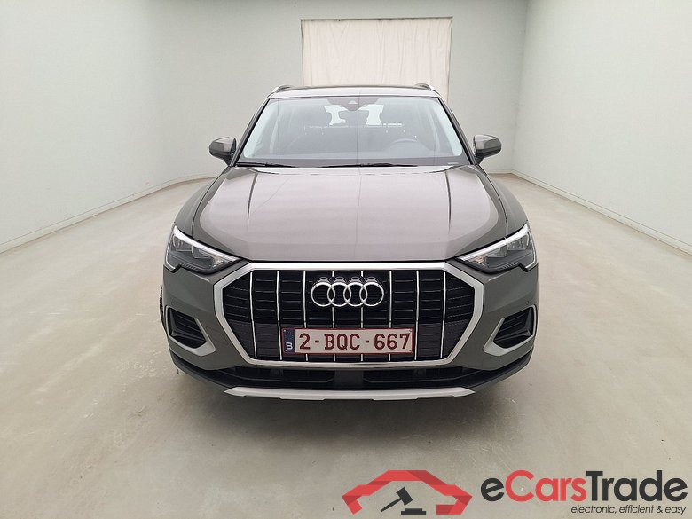 Audi, Q3 '18, Audi Q3 35 TFSI Advanced 5d