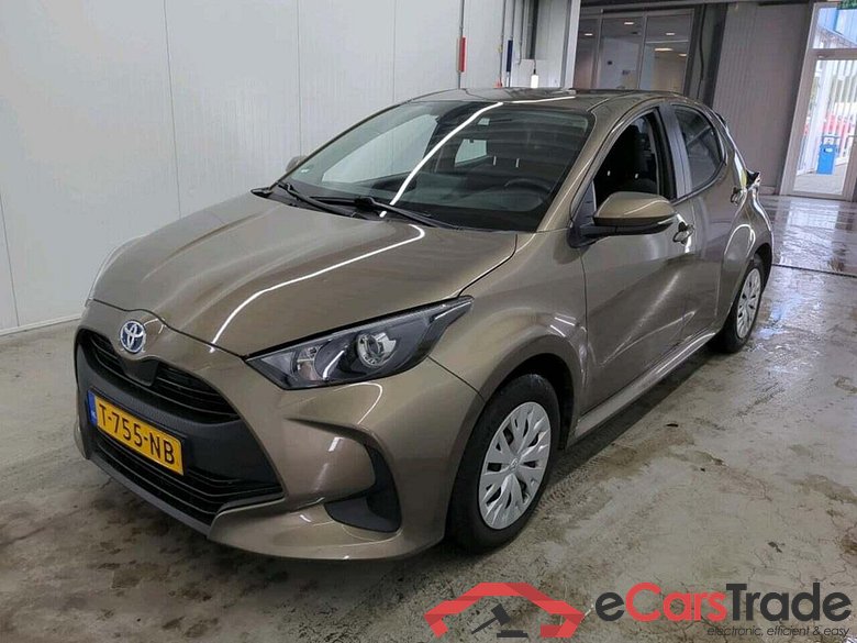 TOYOTA Yaris 1.5 Hyb. Active