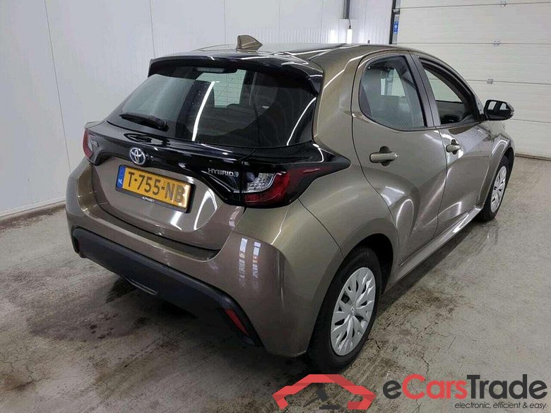 TOYOTA Yaris 1.5 Hyb. Active #2